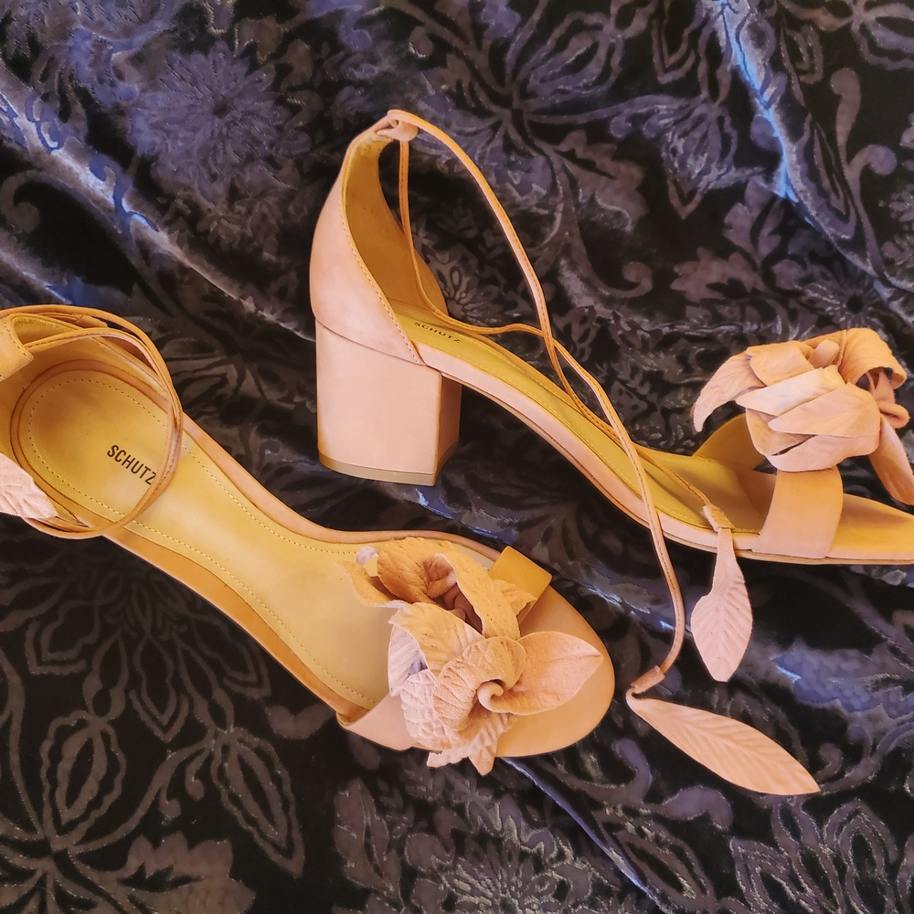 SCHUTZ Pink  Block Heel Sandals with Bow Detail